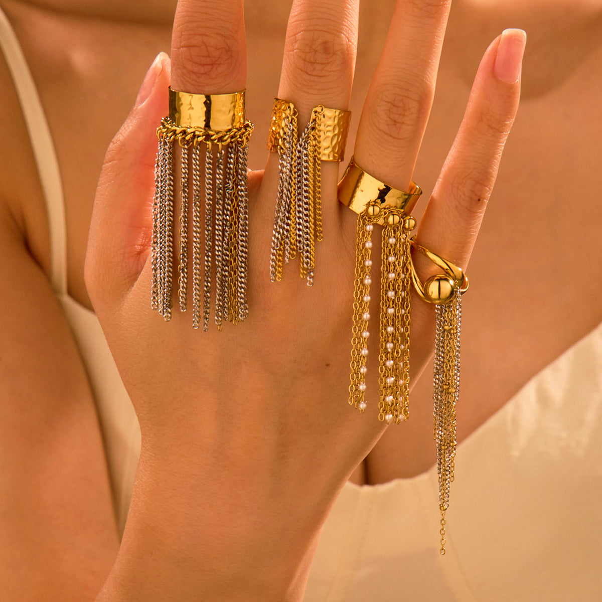 Exaggerated Tassel Titanium Steel Ring Non Fading Gold Silver Color Matching Personality Niche Hand Jewelry