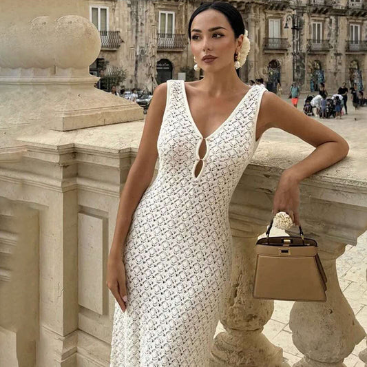 Summer Dress Sexy Sleeveless Hollow Out Cutout Knitted Beach Dress Backless High Grade Women