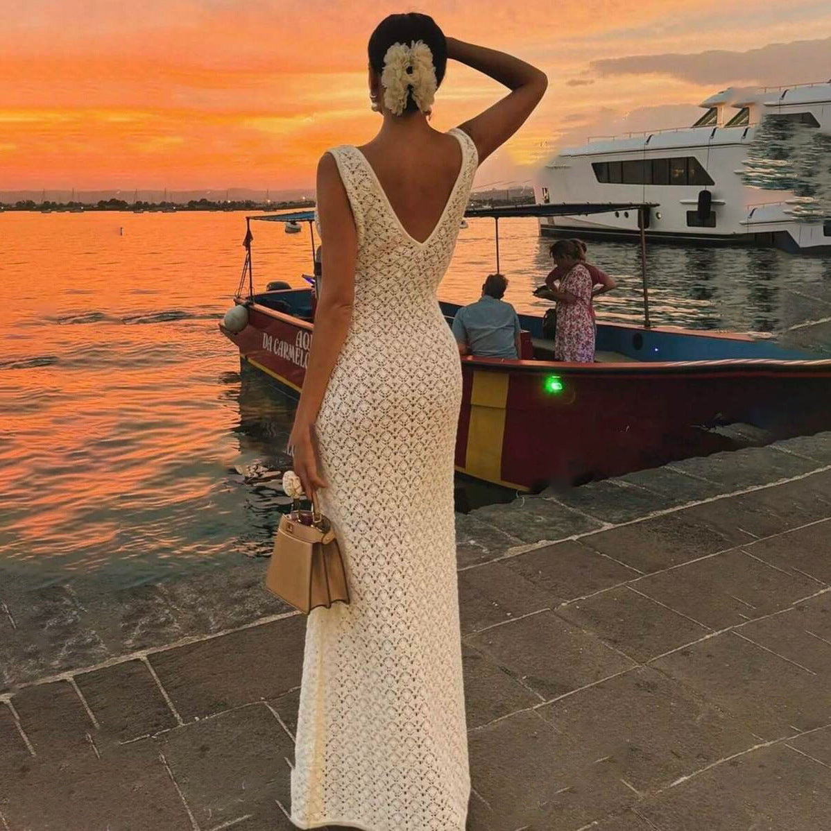 Summer Dress Sexy Sleeveless Hollow Out Cutout Knitted Beach Dress Backless High Grade Women