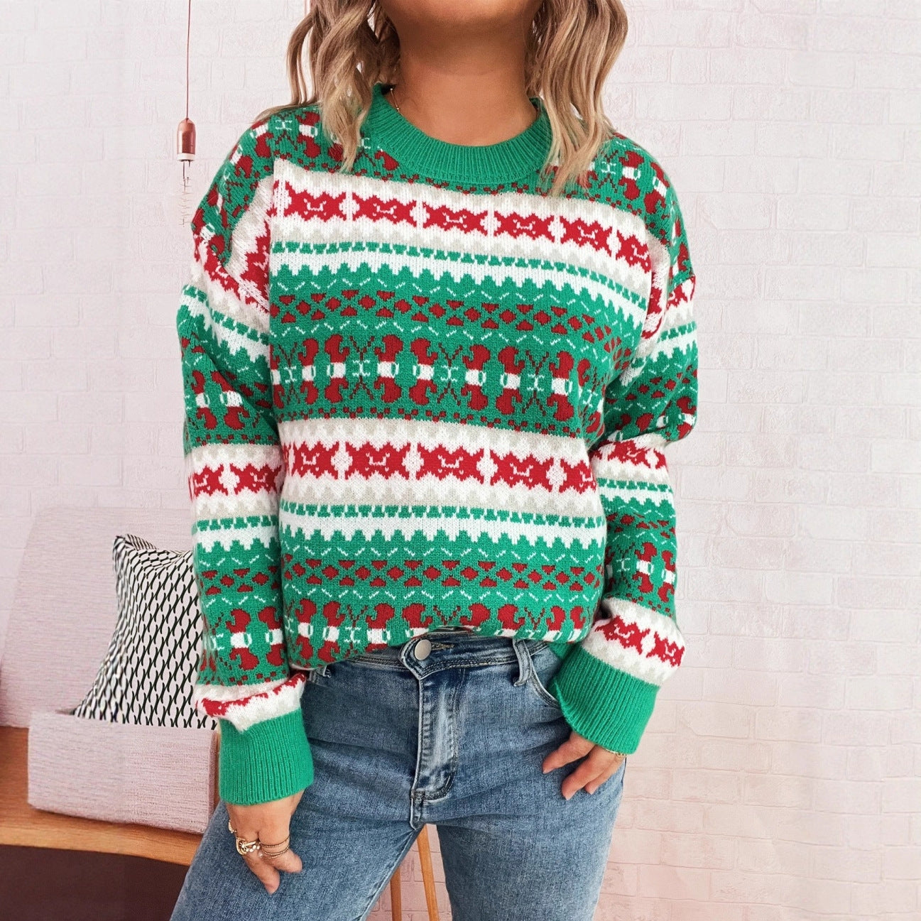 Autumn Winter Cute Pattern Christmas Jacquard Contrast Color round Neck Long Sleeved Knitted Pullover Casual Sweater