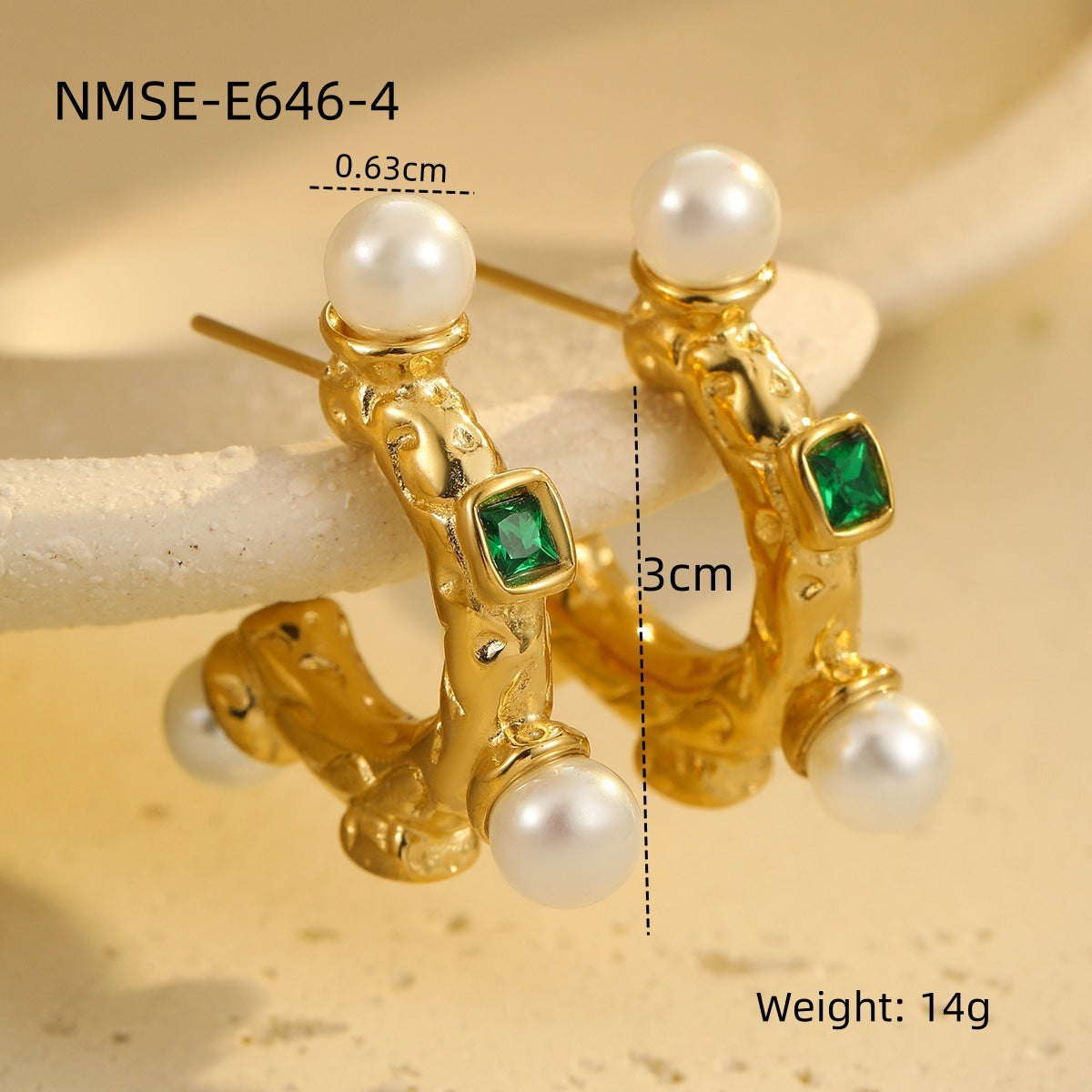 NMSE-E646-4 Pearl Earrings
