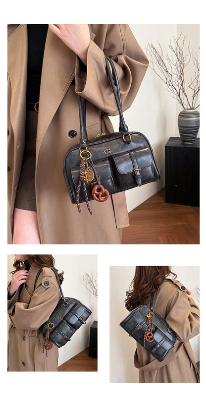Women's Retro Solid Color Pu Leather Shoulder Bag with Multiple Pockets Large Capacity Comes with A Detachable Accessory Charm
