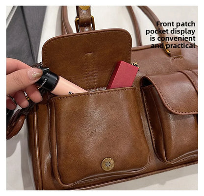 Women's Retro Solid Color Pu Leather Shoulder Bag with Multiple Pockets Large Capacity Comes with A Detachable Accessory Charm