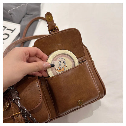 Women's Retro Solid Color Pu Leather Shoulder Bag with Multiple Pockets Large Capacity Comes with A Detachable Accessory Charm
